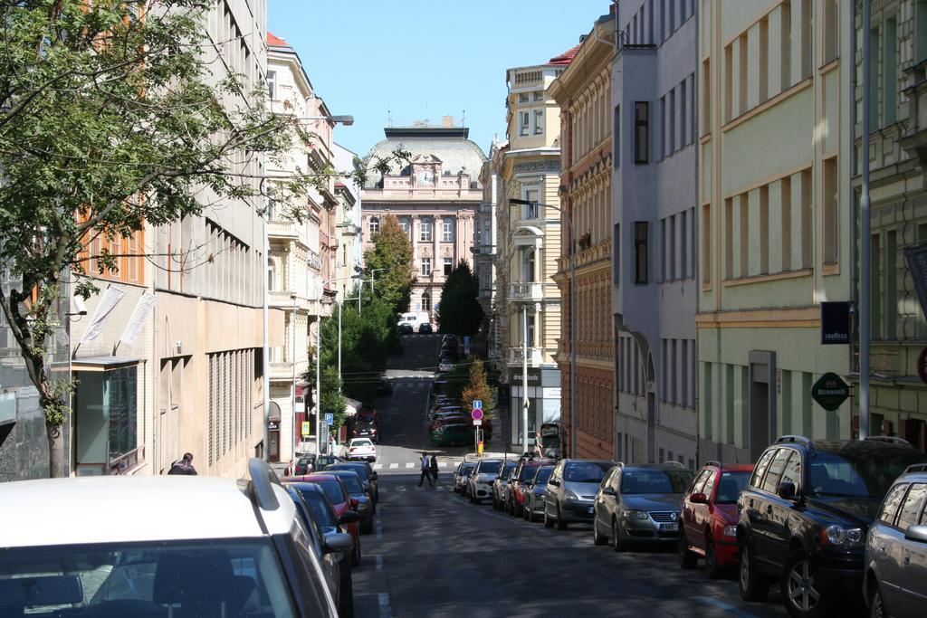 Apartment Balbinova Prag Exterior foto
